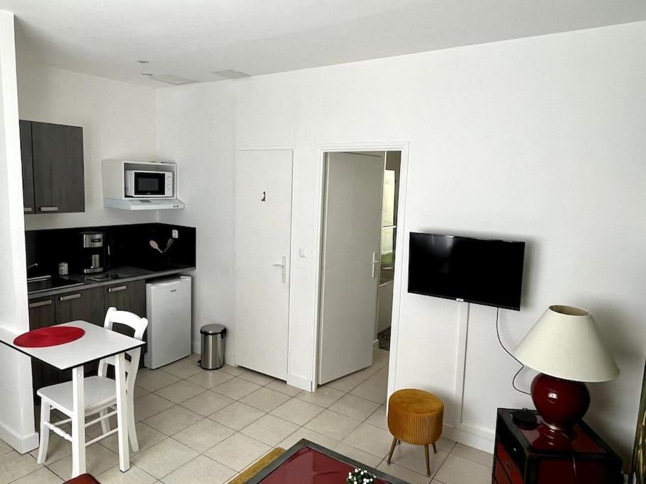 Appartement Avec Exterieur Loos ภายนอก รูปภาพ